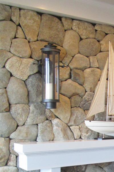 Condo103 - Light Detail